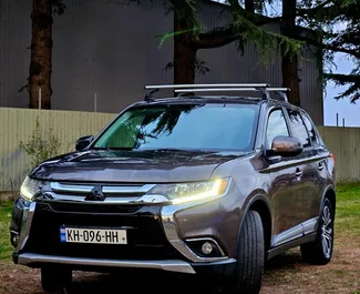 Wynajem samochodu Mitsubishi Outlander Xl nr 11168 (Automatyczna) w Kutaisi, z silnikiem 2,4l. Benzyna ➤ Bezpośrednio od Alexandre w Gruzji.