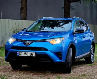 Wynajmij Toyota Rav4 2018 w Gruzji. Paliwo: Benzyna. Moc: 176 KM ➤ Koszt od 100 GEL za dobę.