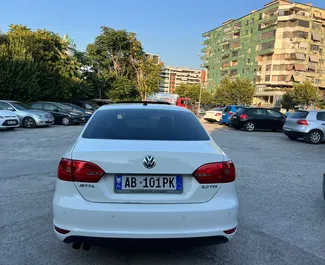 Volkswagen Jetta – samochód kategorii Ekonomiczny, Komfort na wynajem w Albanii ✓ Bez Depozytu ✓ Ubezpieczenie: OC, CDW, Od Kradzieży, Zagranica.