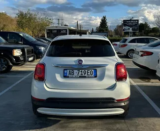 Wynajmij Fiat 500X 2015 w Albanii. Paliwo: Diesel. Moc: 94 KM ➤ Koszt od 28 EUR za dobę.