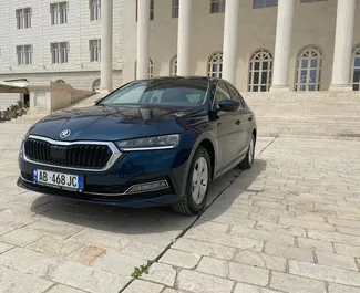 Wypożyczalnia Skoda Octavia na lotnisku w Tiranie, Albania ✓ Nr 11506. ✓ Skrzynia Automatyczna ✓ Opinii: 0.