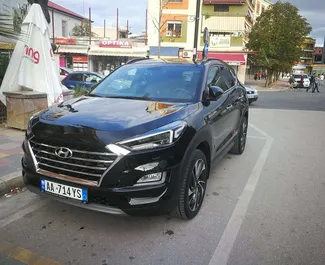 Wynajem samochodu Hyundai Tucson nr 11499 (Automatyczna) na lotnisku w Tiranie, z silnikiem 2,0l. Diesel ➤ Bezpośrednio od Leonard w Albanii.