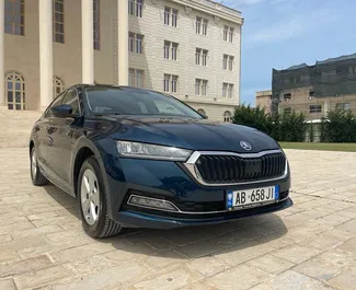 Skoda Octavia – samochód kategorii Komfort na wynajem w Albanii ✓ Depozyt 300 EUR ✓ Ubezpieczenie: OC, CDW, Zagranica.