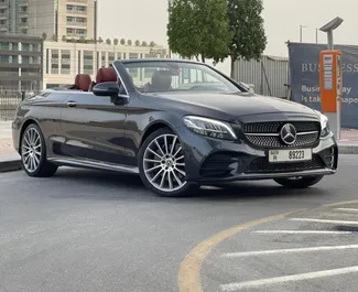 Wynajem samochodu Mercedes-Benz C200 Cabrio nr 11354 (Automatyczna) w Dubaju, z silnikiem 2,0l. Benzyna ➤ Bezpośrednio od Andrei w ZEA.