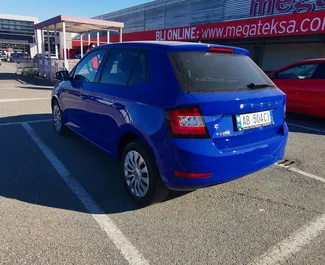 Wynajem samochodu Skoda Fabia nr 11489 (Manualna) na lotnisku w Tiranie, z silnikiem 1,0l. Benzyna ➤ Bezpośrednio od Leonard w Albanii.