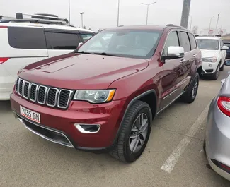 Wypożyczalnia Jeep Grand Cherokee w Tbilisi, Gruzja ✓ Nr 11486. ✓ Skrzynia Automatyczna ✓ Opinii: 0.