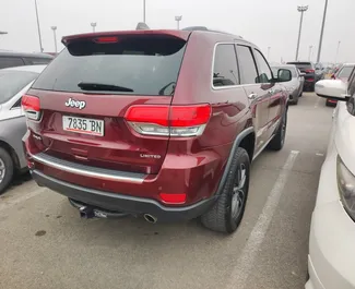 Jeep Grand Cherokee – samochód kategorii Komfort, Premium, SUV na wynajem w Gruzji ✓ Bez Depozytu ✓ Ubezpieczenie: OC, FDW, Pasażerowie, Od Kradzieży.