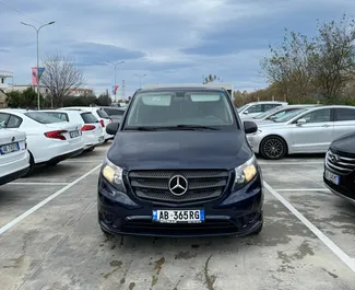 Wypożyczalnia Mercedes-Benz Vito na lotnisku w Tiranie, Albania ✓ Nr 11584. ✓ Skrzynia Automatyczna ✓ Opinii: 0.