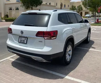 Wynajem samochodu Volkswagen Atlas nr 11380 (Automatyczna) w Dubaju, z silnikiem 3,6l. Benzyna ➤ Bezpośrednio od Andry w ZEA.