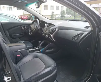 Wynajmij Hyundai Ix35 2015 w Azerbejdżanie. Paliwo: Benzyna. Moc: 150 KM ➤ Koszt od 60 AZN za dobę.