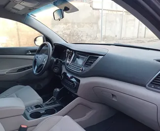 Wynajem samochodu Hyundai Tucson nr 11976 (Automatyczna) w Baku, z silnikiem 2,0l. Benzyna ➤ Bezpośrednio od Emil w Azerbejdżanie.