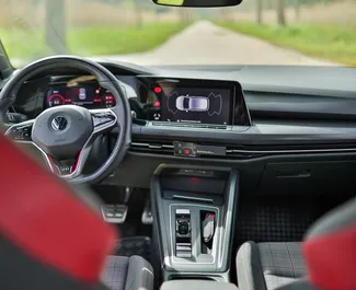 Wynajem samochodu Volkswagen Golf 8 nr 2471 (Automatyczna) w Becici, z silnikiem 2,0l. Benzyna ➤ Bezpośrednio od Ivan w Czarnogórze.