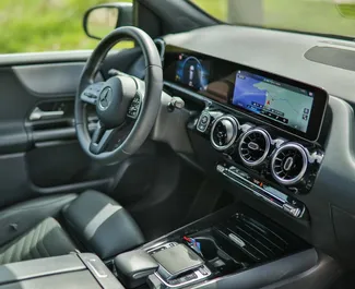 Mercedes-Benz B-Class 2022 do wynajęcia w Becici. Limit przebiegu nieograniczony.