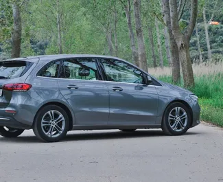 Silnik Diesel 1,5 l – Wynajmij Mercedes-Benz B-Class w Becici.