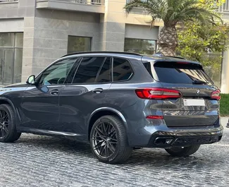 Wynajem samochodu BMW X5 nr 12190 (Automatyczna) w Baku, z silnikiem 3,0l. Benzyna ➤ Bezpośrednio od Emil w Azerbejdżanie.