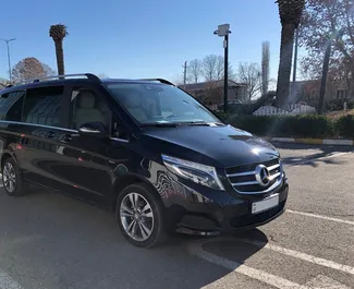 Wypożyczalnia Mercedes-Benz V-Class w Baku, Azerbejdżan ✓ Nr 12193. ✓ Skrzynia Automatyczna ✓ Opinii: 0.