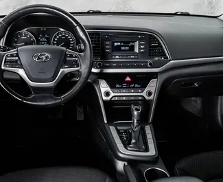 Hyundai Elantra – samochód kategorii Komfort, Premium na wynajem w Azerbejdżanie ✓ Depozyt 300 AZN ✓ Ubezpieczenie: OC, CDW, SCDW, FDW, Pasażerowie, Od Kradzieży, Młody, Bez Depozytu.