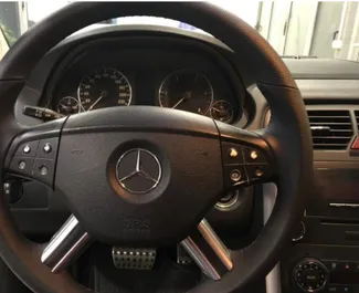 Wynajmij Mercedes-Benz B-Class 2008 w Albanii. Paliwo: Diesel. Moc:  KM ➤ Koszt od 13 EUR za dobę.
