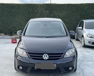 Wynajem samochodu Volkswagen Golf Plus nr 11961 (Manualna) na lotnisku w Tiranie, z silnikiem 1,4l. Hybryda ➤ Bezpośrednio od Henri w Albanii.