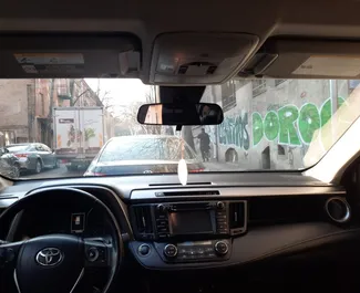 Silnik Benzyna 2,5 l – Wynajmij Toyota Rav4 w Tbilisi.