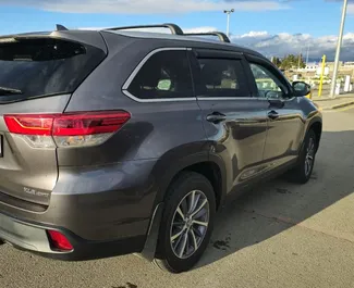 Wynajem samochodu Toyota Highlander nr 1248 (Automatyczna) w Tbilisi, z silnikiem 3,5l. Hybryda ➤ Bezpośrednio od Giorgi w Gruzji.