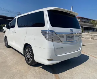 Silnik Benzyna  l – Wynajmij Toyota Alphard na lotnisku Suvarnabhumi w Bangkoku.