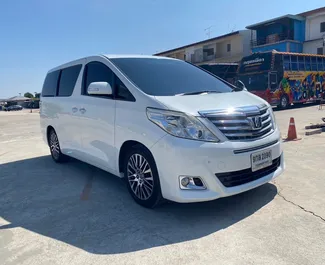 Wynajem samochodu Toyota Alphard nr 12032 (Automatyczna) na lotnisku Suvarnabhumi w Bangkoku, z silnikiem l. Benzyna ➤ Bezpośrednio od Worawut w Tajlandii.