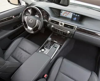 Silnik Benzyna 3,5 l – Wynajmij Lexus GS350 w Baku.