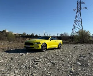 Ford Mustang Cabrio – samochód kategorii Premium, Luksusowy, Cabrio na wynajem w Gruzji ✓ Depozyt 800 GEL ✓ Ubezpieczenie: OC, FDW.
