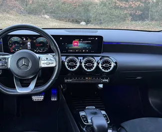 Silnik Diesel 1,8 l – Wynajmij Mercedes-Benz A180 w Tiranie.