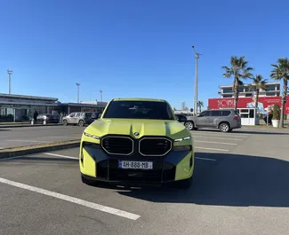 BMW XM 2025 do wynajęcia w Tbilisi. Limit przebiegu 250 km/dzień.