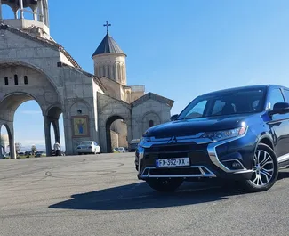 Mitsubishi Outlander – samochód kategorii Komfort, Crossover na wynajem w Gruzji ✓ Bez Depozytu ✓ Ubezpieczenie: OC, FDW, Od Kradzieży, Bez Depozytu.