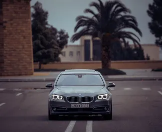 Wynajem samochodu BMW 528i nr 12940 (Automatyczna) w Baku, z silnikiem 2,0l. Benzyna ➤ Bezpośrednio od Kamran w Azerbejdżanie.