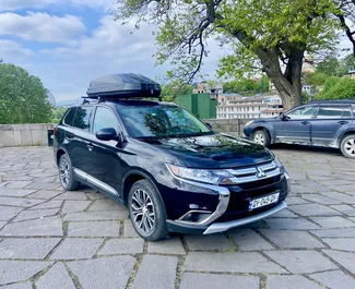 Wynajem samochodu Mitsubishi Outlander Xl nr 13162 (Automatyczna) w Tbilisi, z silnikiem l. Benzyna ➤ Bezpośrednio od Irakli w Gruzji.
