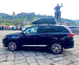 Mitsubishi Outlander Xl 2018 – wynajem od właścicieli w Tbilisi (Gruzja).