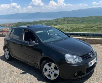 Wynajem samochodu Volkswagen Golf 5 nr 13050 (Automatyczna) na lotnisku w Tiranie, z silnikiem 2,0l. Diesel ➤ Bezpośrednio od Amari w Albanii.