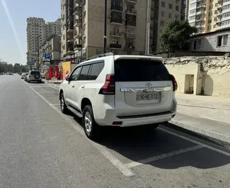 Wynajmij Toyota Land Cruiser Prado 2015 w Azerbejdżanie. Paliwo: Benzyna. Moc: 175 KM ➤ Koszt od 99 AZN za dobę.