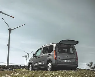 Opel Combo Life – samochód kategorii Komfort, Minivan na wynajem w Turcji ✓ Bez Depozytu ✓ Ubezpieczenie: OC, SCDW.