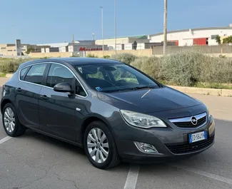 Wynajem samochodu Opel Astra nr 13096 (Manualna) w Durres, z silnikiem 1,7l. Diesel ➤ Bezpośrednio od Deni w Albanii.