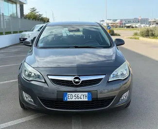 Wypożyczalnia Opel Astra w Durres, Albania ✓ Nr 13096. ✓ Skrzynia Manualna ✓ Opinii: 0.