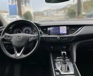 Silnik Benzyna 1,5 l – Wynajmij Opel Insignia na lotnisku w Tiranie.