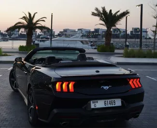 Ford Mustang Cabrio – samochód kategorii Premium, Luksusowy, Cabrio na wynajem w ZEA ✓ Bez Depozytu ✓ Ubezpieczenie: OC, SCDW, FDW, Pasażerowie, Od Kradzieży, Bez Depozytu.