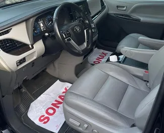 Wynajem samochodu Toyota Sienna nr 12331 (Automatyczna) w Erewaniu, z silnikiem 3,5l. Benzyna ➤ Bezpośrednio od Yervand w Armenii.
