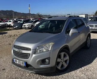 Wypożyczalnia Chevrolet Trax na lotnisku w Tiranie, Albania ✓ Nr 13256. ✓ Skrzynia Automatyczna ✓ Opinii: 0.