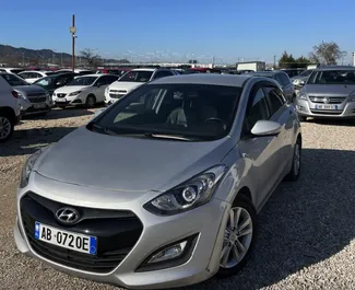 Wypożyczalnia Hyundai i30 na lotnisku w Tiranie, Albania ✓ Nr 13258. ✓ Skrzynia Automatyczna ✓ Opinii: 0.