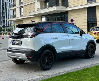 Opel Crossland – samochód kategorii Ekonomiczny, Komfort, Crossover na wynajem w Serbii ✓ Depozyt 300 EUR ✓ Ubezpieczenie: OC, CDW, Od Kradzieży, Zagranica.