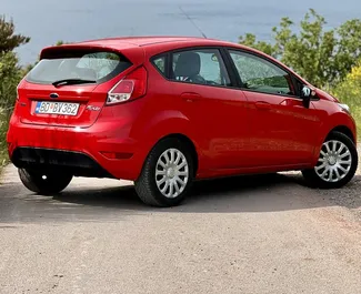 Wynajmij Ford Fiesta Ecoboost 2017 w Czarnogórze. Paliwo: Benzyna. Moc: 105 KM ➤ Koszt od 18 EUR za dobę.