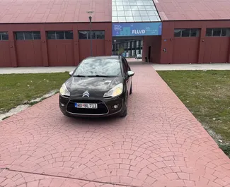 Silnik Diesel 1,6 l – Wynajmij Citroen C3 w Budvie.