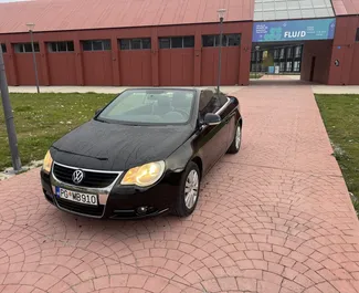 Wynajmij Volkswagen Eos 2011 w Czarnogórze. Paliwo: Diesel. Moc: 110 KM ➤ Koszt od 35 EUR za dobę.