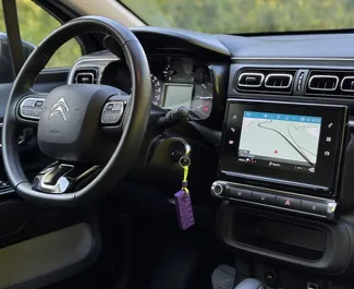 Silnik Benzyna 1,2 l – Wynajmij Citroen C3 w Budvie.